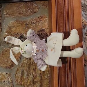 26" Shelf sitting stuffed bunny rabbit. 🐰long from feet to ears.